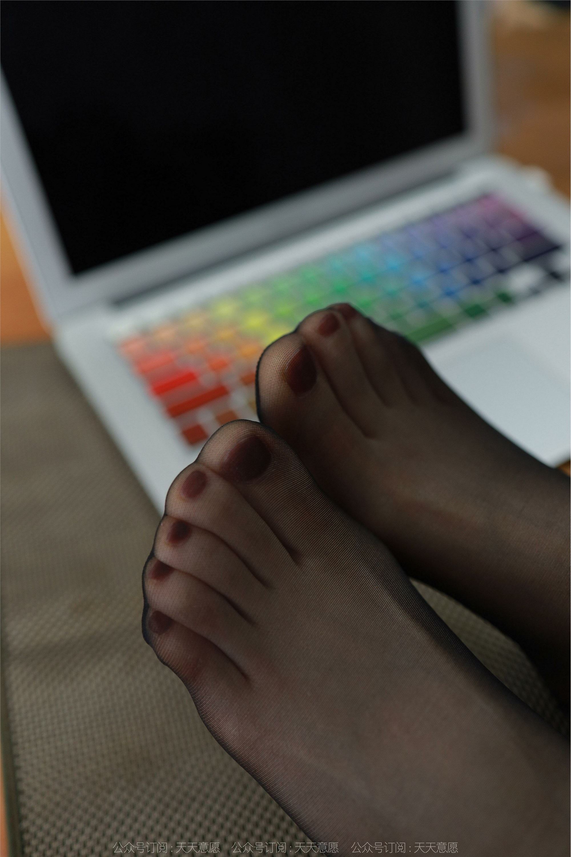 IESS异思趣向  2022.07.16 丝享家 1149：小婕《嘿丝打字员》